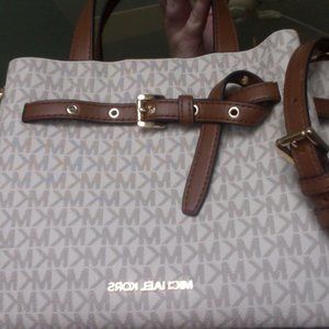 MIchael Kors Emilia Purse Vanilla Small